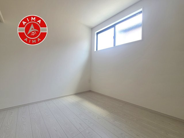 福岡市西区今宿2丁目第1-3棟（2号棟）の子供部屋|穏やかな光が差し込む室内には、穏やかな時間が流れます。