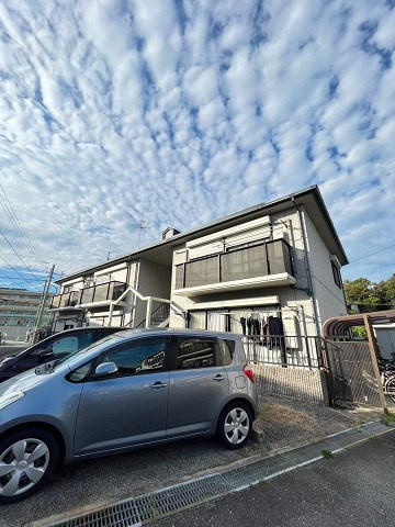 ファミール仁川Ⅲの外観