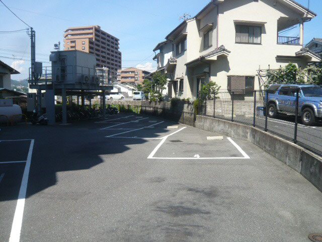 Ｖｉｌｌａ大原駅前の駐車場