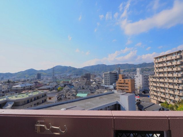 イマニシビルの展望|写真は別号室のものとなります。
