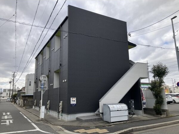 リヴェール本陣