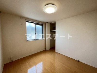 【居間・リビング】 | サンビレッジ | 別部屋写真使用