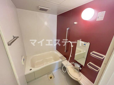 【浴室】 | サンビレッジ | 別部屋写真使用