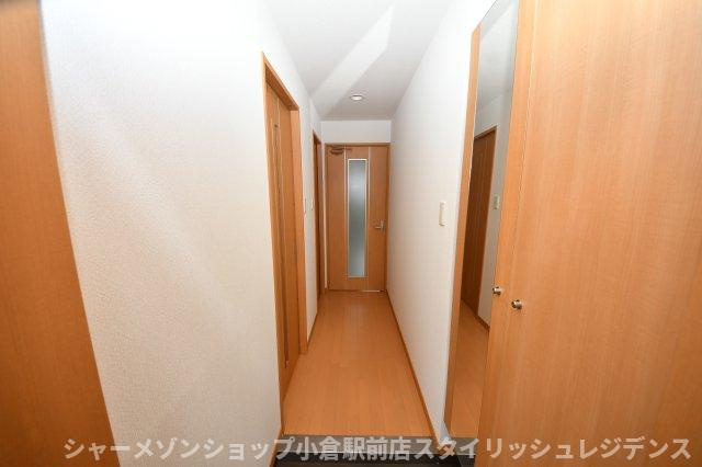フェルト1113の玄関