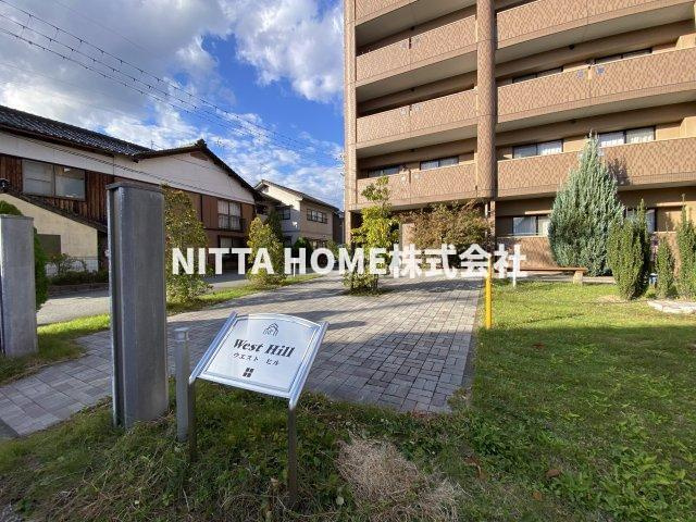 豊岡市高屋の賃貸マンションの外観パース|豊岡駅徒歩５分の立地★防犯カメラを完備しています◎