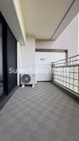 クリスタージュ弐番館のバルコニー
