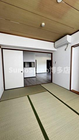 クリスタージュ弐番館の和室