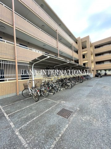 ＡＤ浦安の駐車場