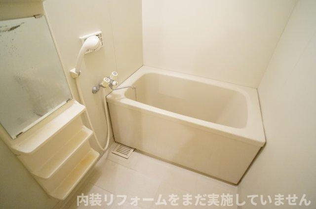 クレセール宝塚の浴室