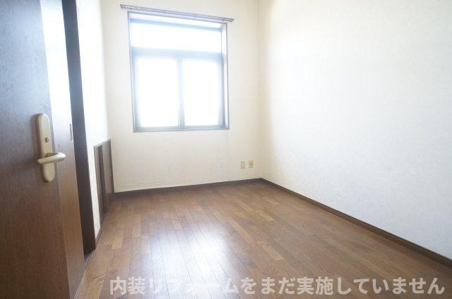 クレセール宝塚の寝室