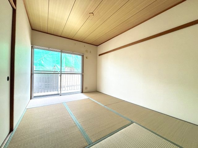 ワンズレジデンス羽曳ヶ丘の和室