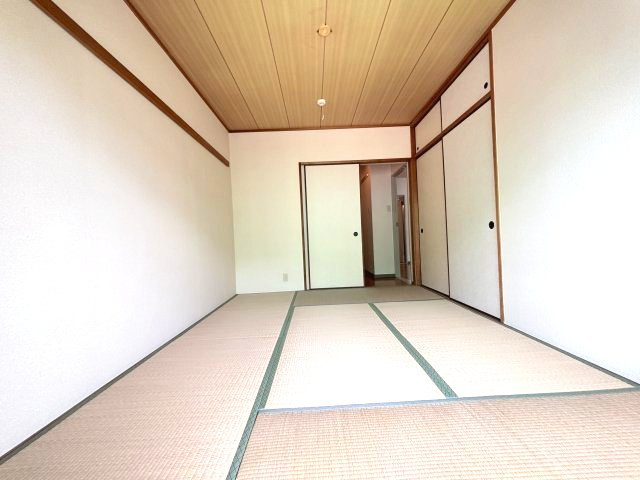ワンズレジデンス羽曳ヶ丘の和室