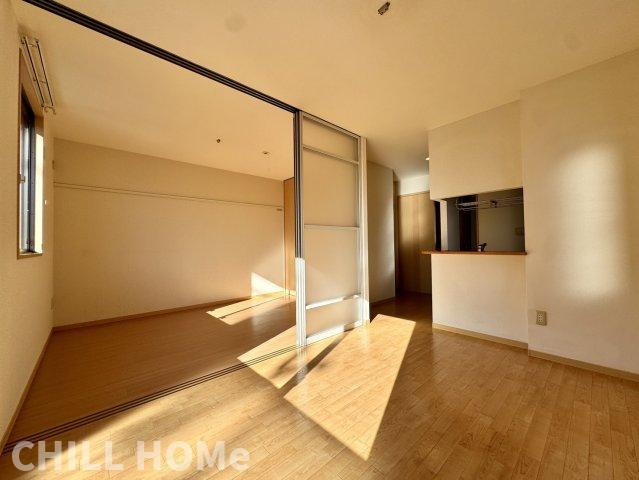 クレシェンテAの居間・リビング|他社様掲載物件もまとめてご紹介、ご案内可能です(^^)/