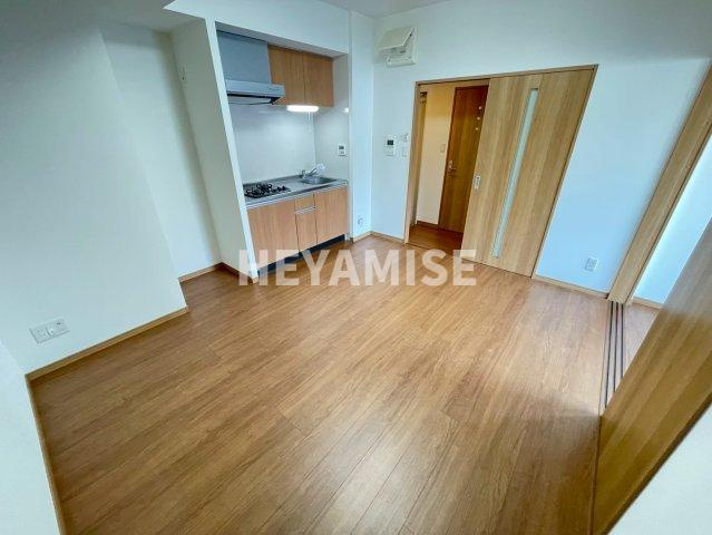 Apartment Grus Okamachiの内装