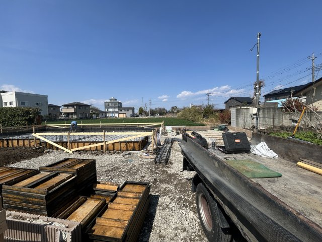 新築　前橋市亀里町第1　Livele Garden.S　1号棟の駐車場|現地写真　駐車スペースは2台分可能です！
