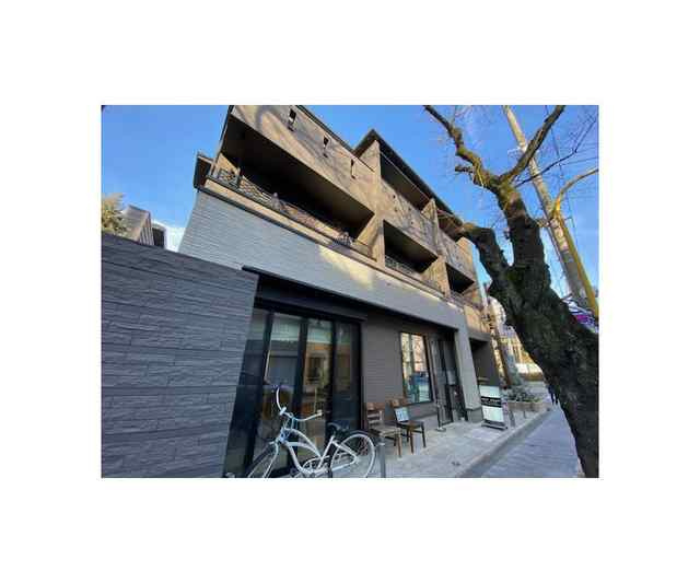 府中市府中町１丁目のアパートの外観