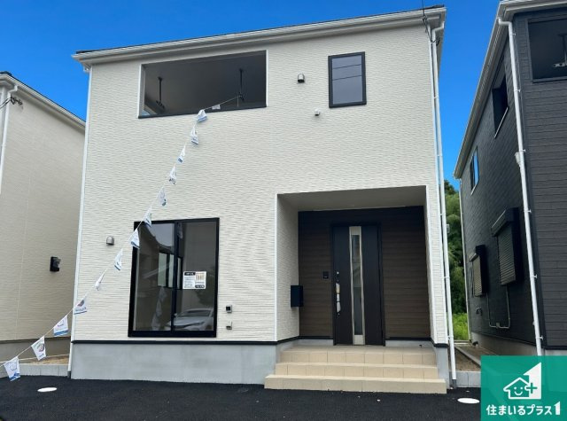 和歌山市有本　第4期　新築一戸建ての外観|安心の10年保証！外観を美しく保ち、雨水で汚れを落とします！気になることがありましたら、お気軽にお問い合わせください！