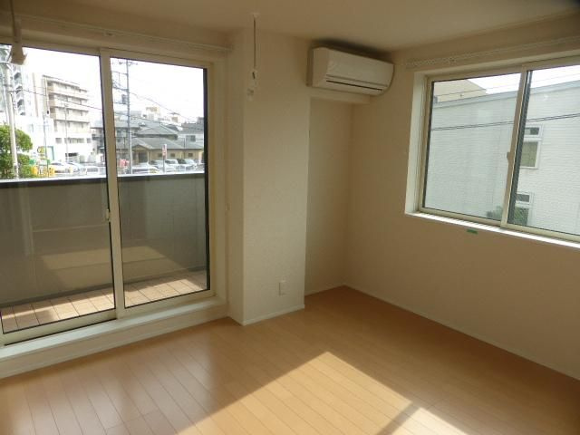 Ｌ・Ｒａｄｉｃｅ（エル・ラディーチェ）の居間・リビング