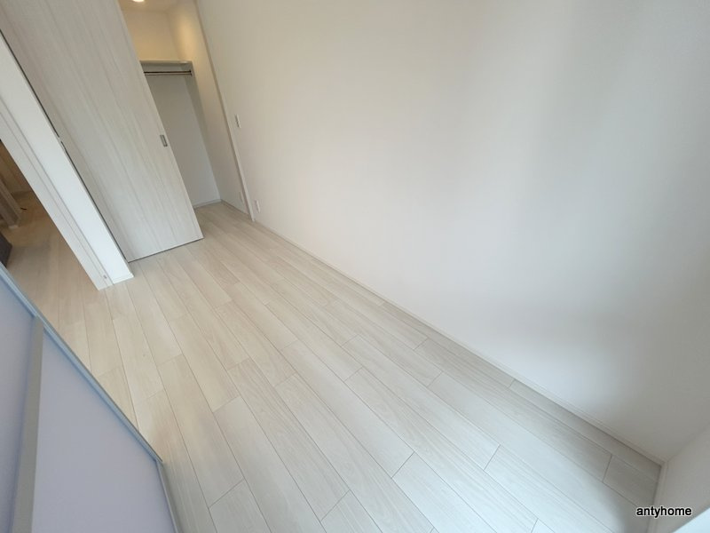 コンフォリア・リヴ北浜淡路町　仲介手数料無料の寝室