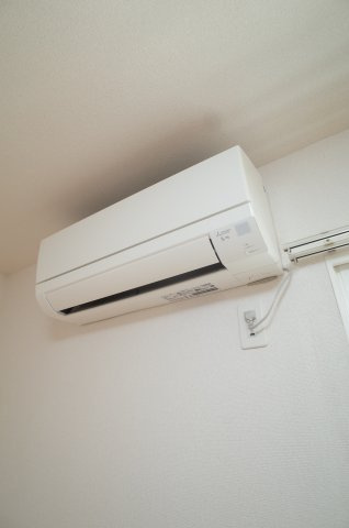 【設備】 | ポチハウス | エアコン完備で夏場も冬場も安心☆
