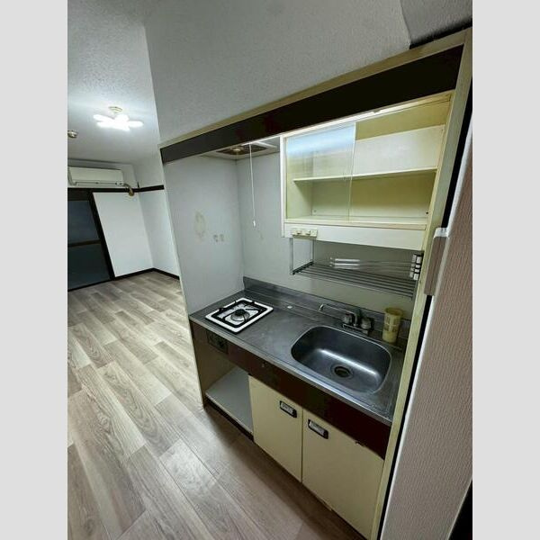SENCE TONDABAYASHIのキッチン