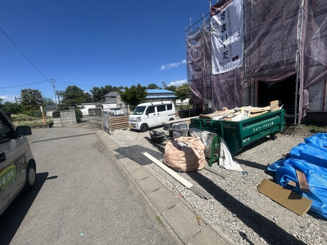 新築　前橋市亀里町第1　Livele Garden.S　3号棟の駐車場|　駐車スペースは2台分可能です！

