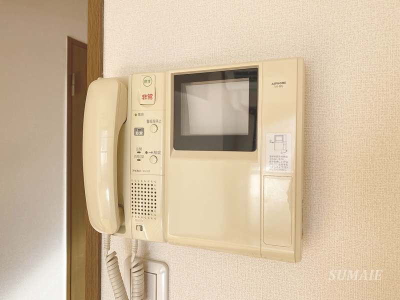 ニューキャピタルビルのセキュリティ|モニター付きインターホン☆