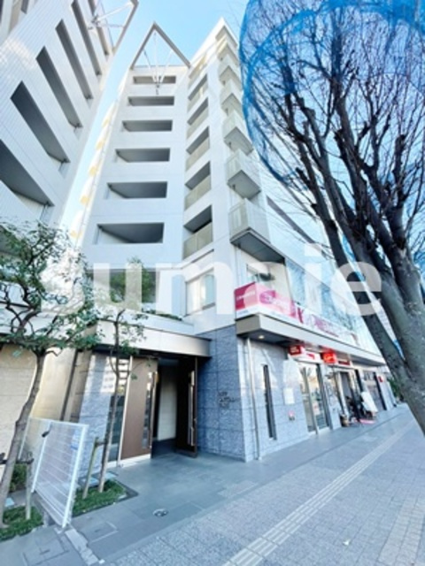 ニューキャピタルビルの外観|綺麗な外観です。