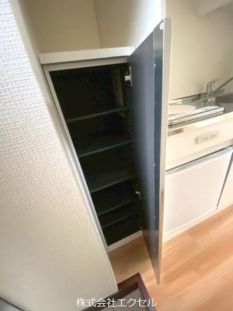 シューズボックス付き