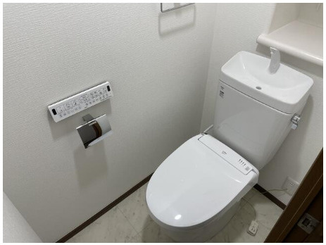 【水廻りキレイ】高知市桟橋通りアルファステイツ桟橋通りⅠ　中古マンションのトイレ|温水洗浄便座付き♪清潔で快適なトイレ空間