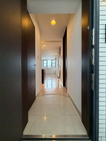 プライムアーバン堺筋本町の玄関