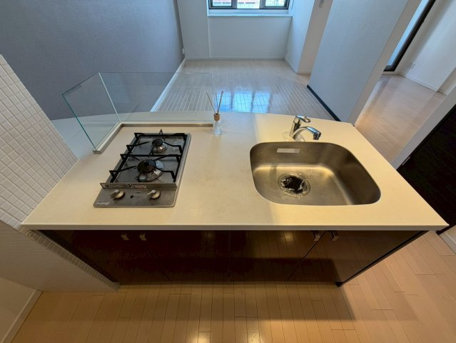 プライムアーバン堺筋本町のキッチン