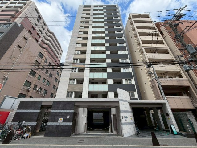 プライムアーバン堺筋本町の外観