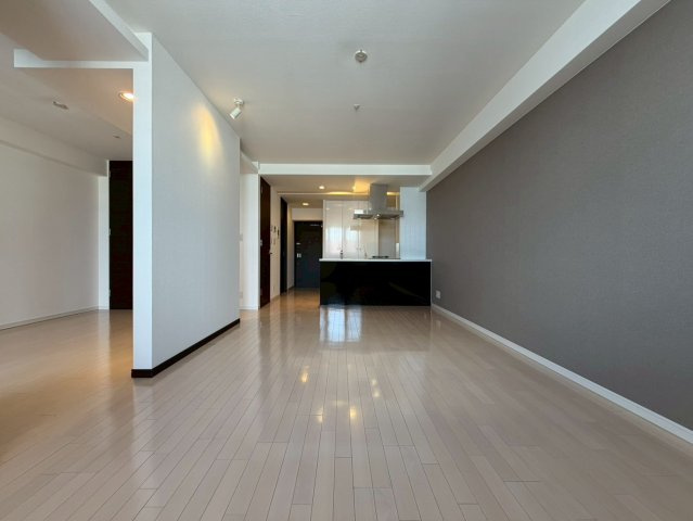 プライムアーバン堺筋本町の居間・リビング