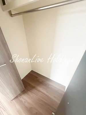 横浜市戸塚区吉田町のアパートの収納|別建物同施工