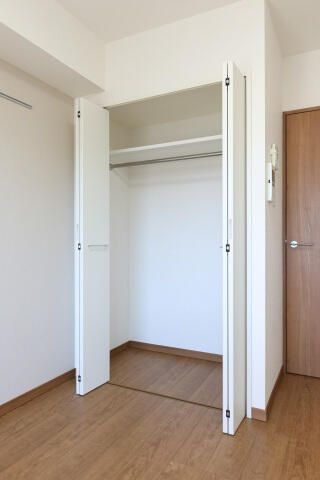 スカイコートパレス千川の収納
