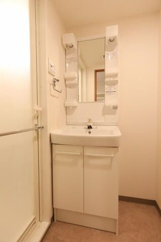 スカイコートパレス千川の洗面所