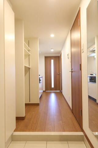 スカイコートパレス千川の玄関