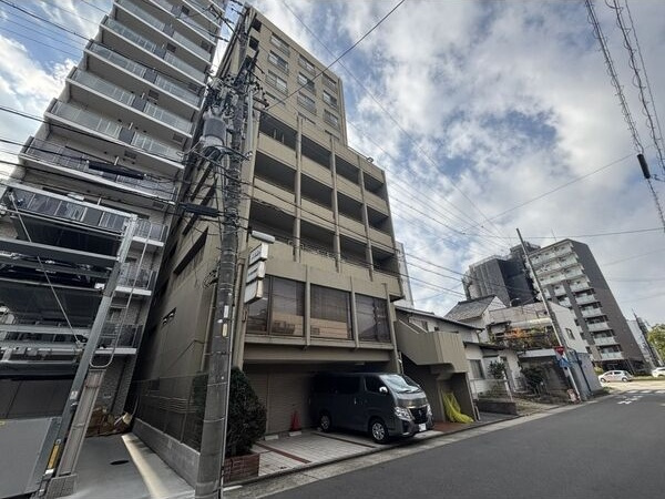 寿々やマンション大曽根の外観