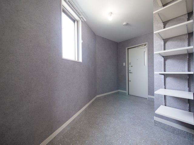 スカイガーデン大安寺の玄関|※写真は別の部屋のものです。