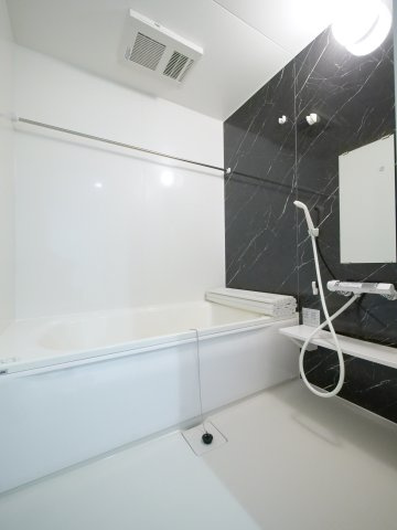 スカイガーデン大安寺の浴室|※写真は別の部屋のものです。