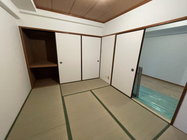 第三東ビル　の和室