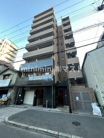 ジュネーゼグラン南堀江の外観