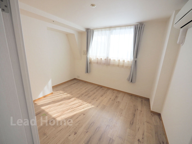 【洋室】 | プラティーク三軒茶屋