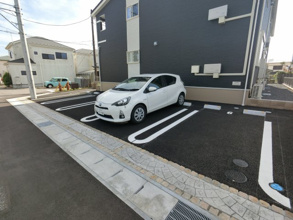 【駐車場】