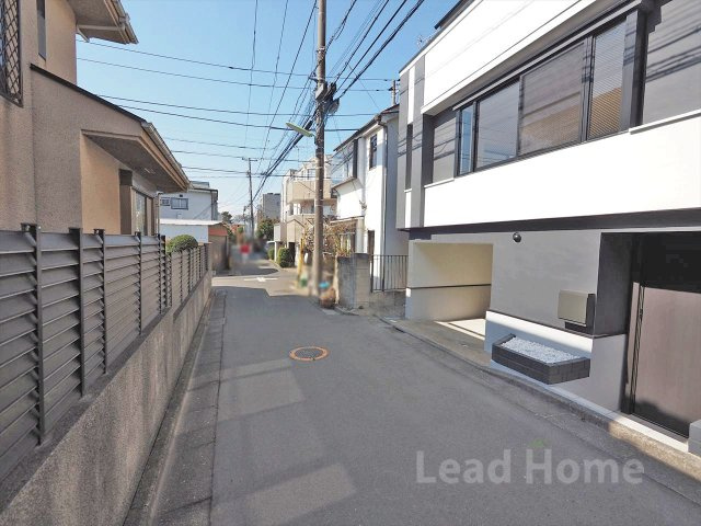 【前面道路含む現地写真】 | 世田谷区桜1丁目
