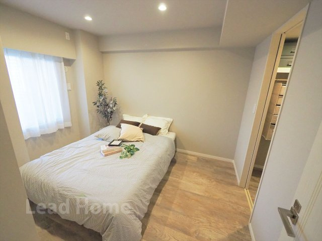 【その他】 | シャリエ三軒茶屋 | 前面道路