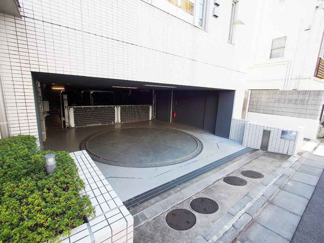 【駐車場】 | ザ・パークハウス弦巻