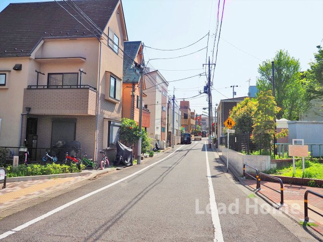 【前面道路含む現地写真】 | 世田谷区下馬1丁目