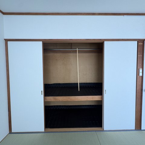 桜木ハイツ１号棟の収納